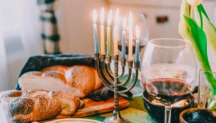 ayx爱游戏_ 巴特勒关键罚球，热火险胜魔术，巴特勒签约aj