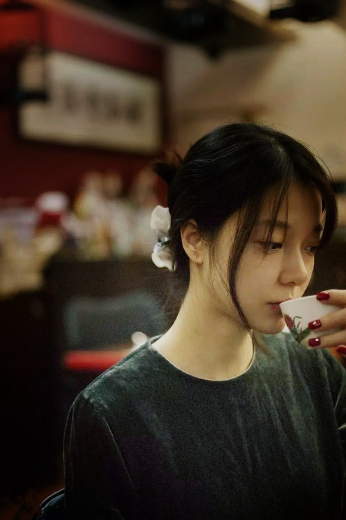 不莱梅队在客场比赛取得胜利，士气大涨，不莱梅二队