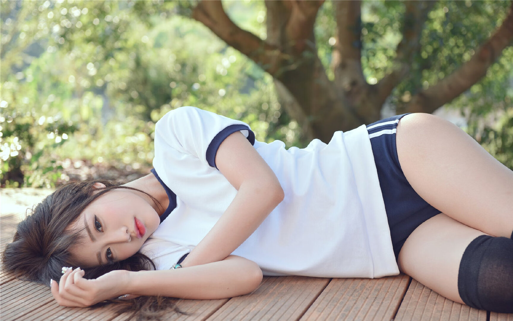 利物浦球星受伤离场，团队整体实力受损，球队利物浦球员