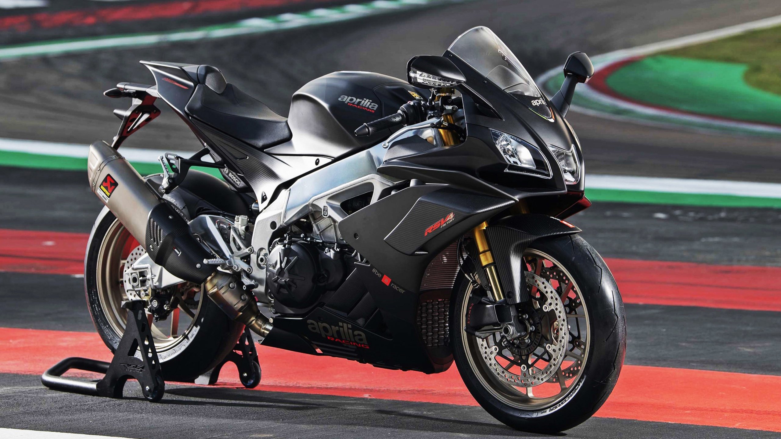 震撼奥运会火炬传递启动，奥运火炬传递是哪一年