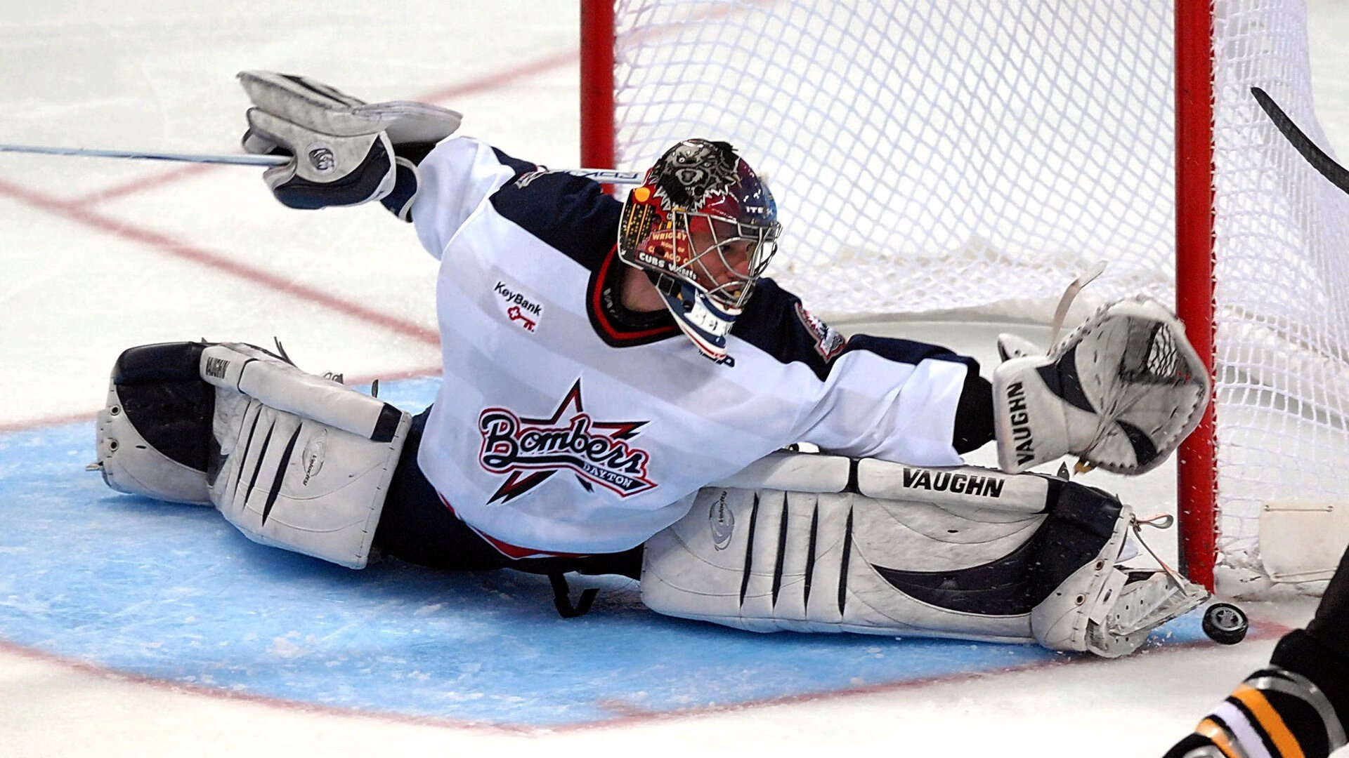 _越野滑板：穿越泥地中的极限挑战_，越野滑板车哪个牌子好