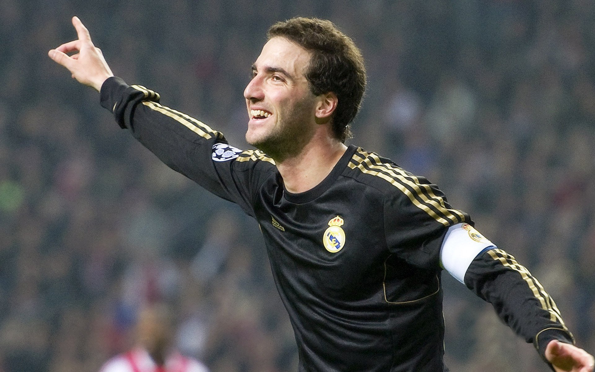 精彩任意球：本周五大经典进球集锦，任意球精彩进球瞬间